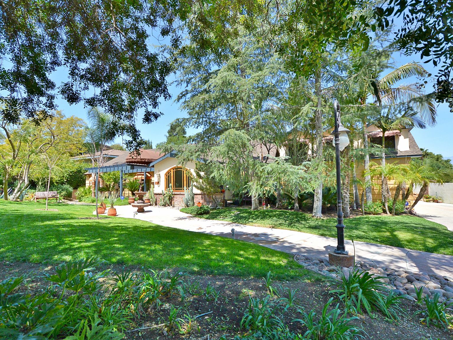 2305 E Casa Linda Dr, West Covina, CA 91791 Zillow