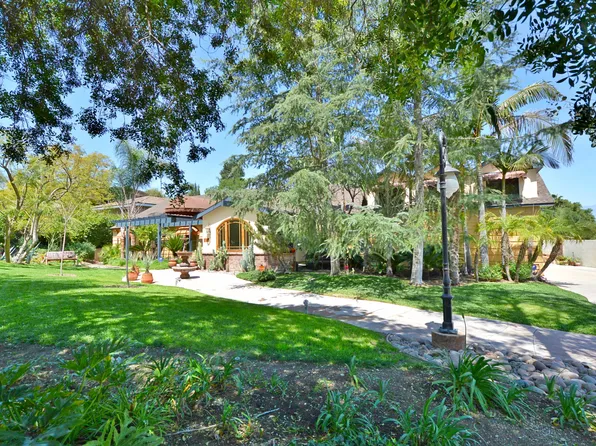 2305 E Casa Linda Dr, West Covina, CA 91791
