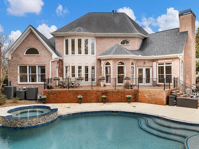 2373 Bronze Oak Ln — Photo 9
