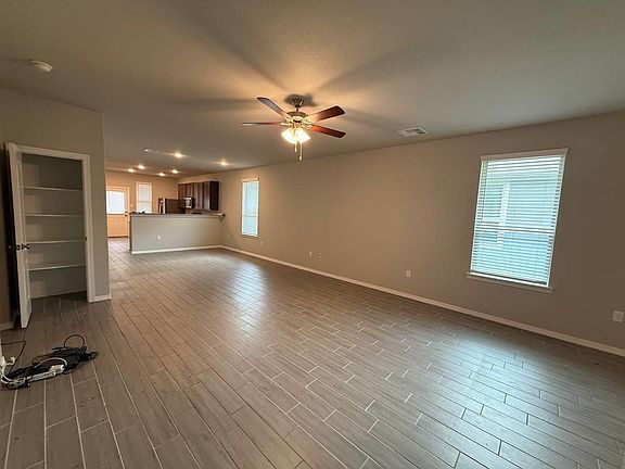 5th image of 20023 Tuft Canyon Ct