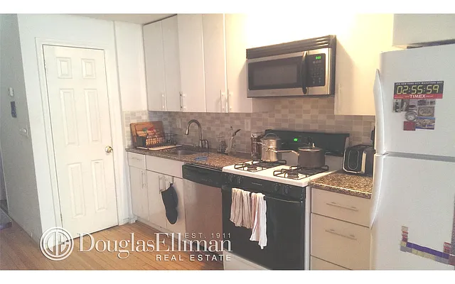 Rented by Douglas Elliman | media 12