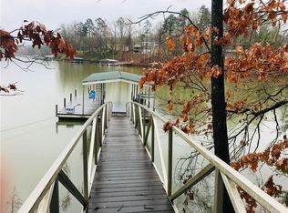 15103 Beacon Ridge Dr, Seneca, SC 29678