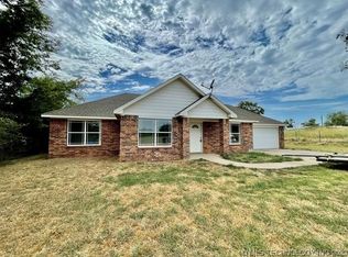 445 S Willow St, Lehigh, OK 74556