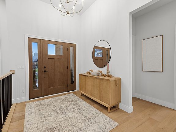 3rd image of 6859 Karolina Way