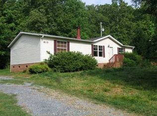 815 Old Willis School Rd, Dallas, NC 28034