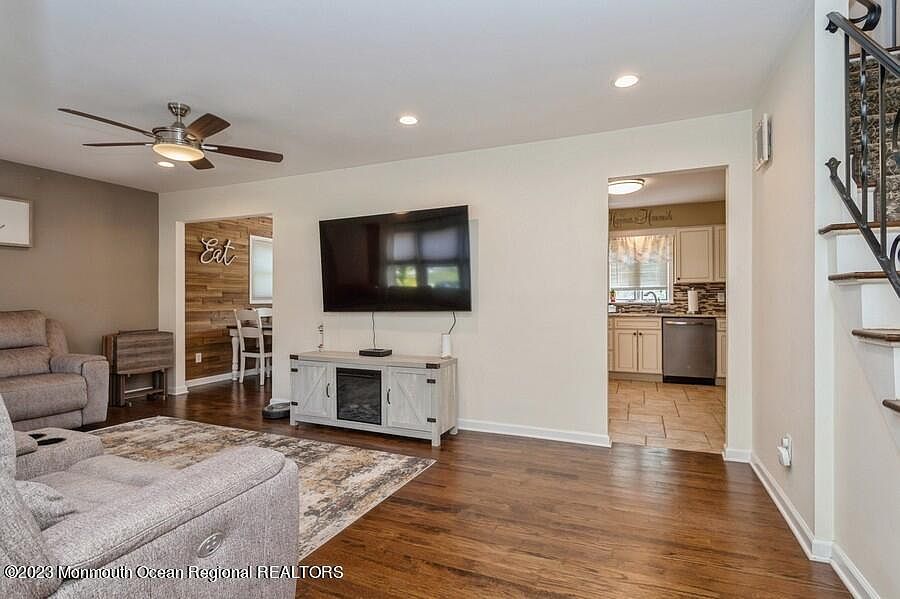 833 Raleigh Drive, Toms River, NJ 08753 Zillow