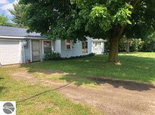 3457 N Woodruff Rd, Weidman, MI 48893