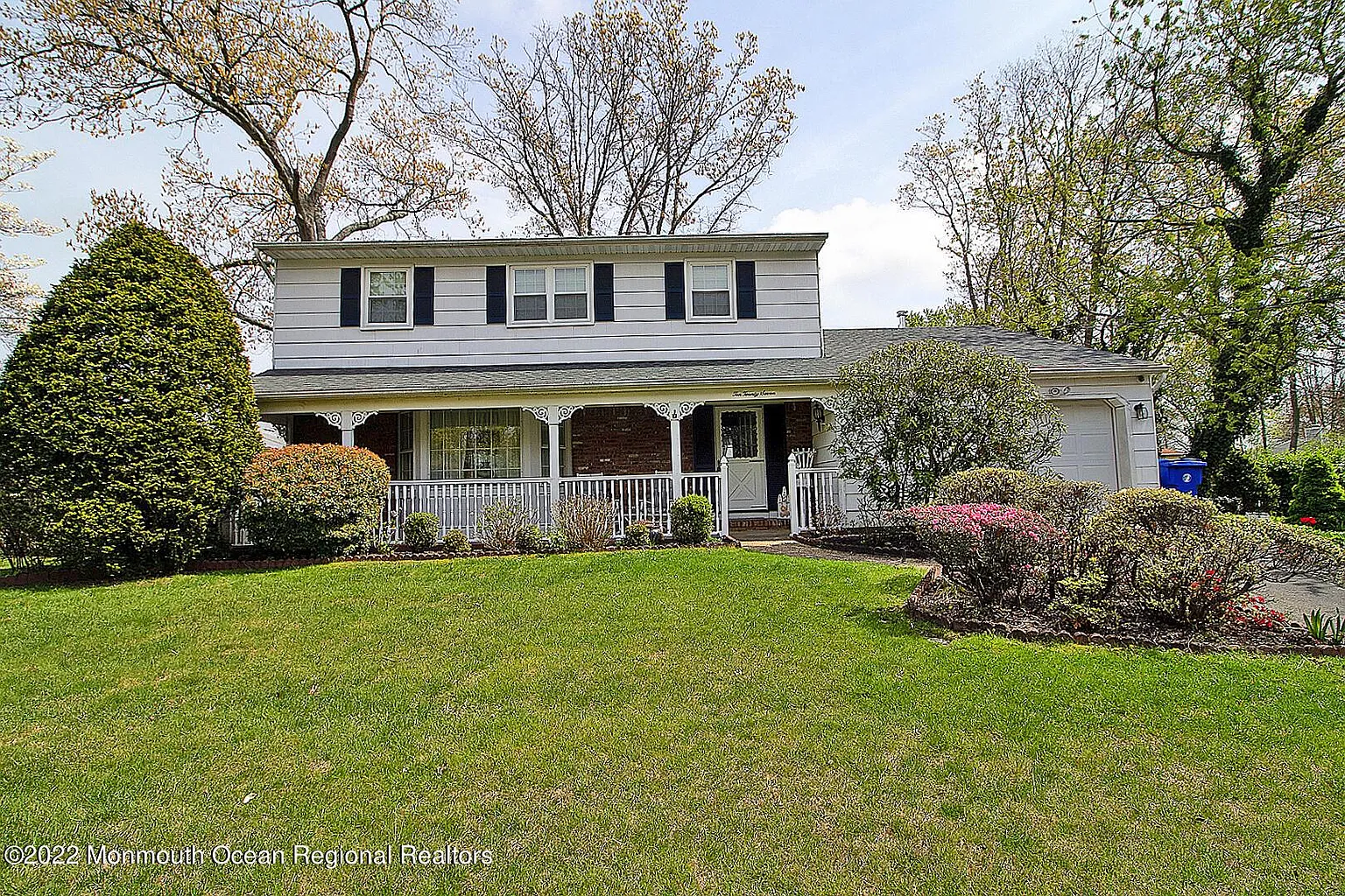 1027 Amethyst Dr photo 1