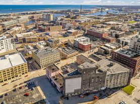 130-138 W Pittsburgh Ave, Milwaukee, WI