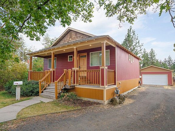 4th image of 3914 E 30th Ave