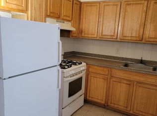 14102 Pershing Cres APT 2, Jamaica, NY 11435