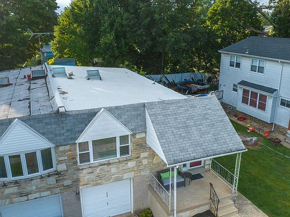 4th image of 8118 Burholme Ave