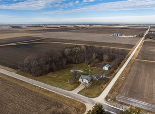 56980 150th St, Lyle, MN 55953