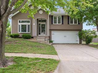 910 SE Kensington Rd, Ankeny, IA 50021