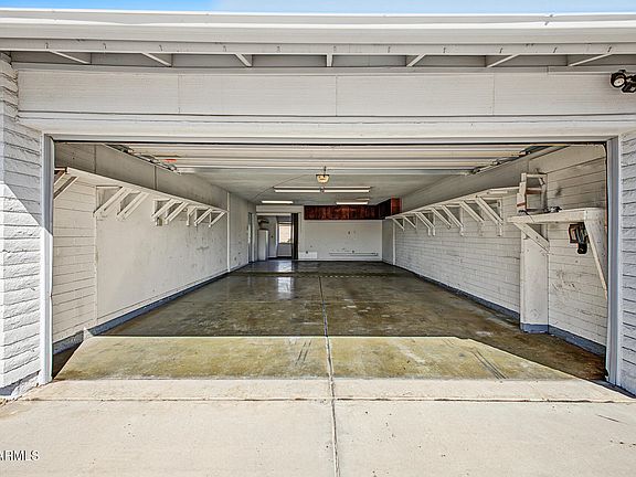 3rd image of 10514 W ROYAL PALM Road