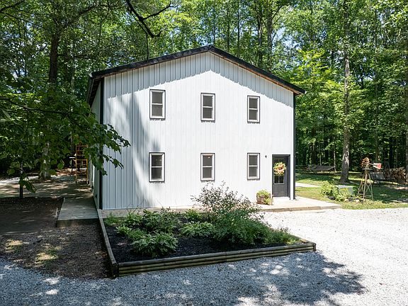 2nd image of 3938 N Chapel Ln