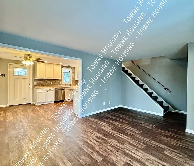 757 Remington Dr #1 — Photo 2