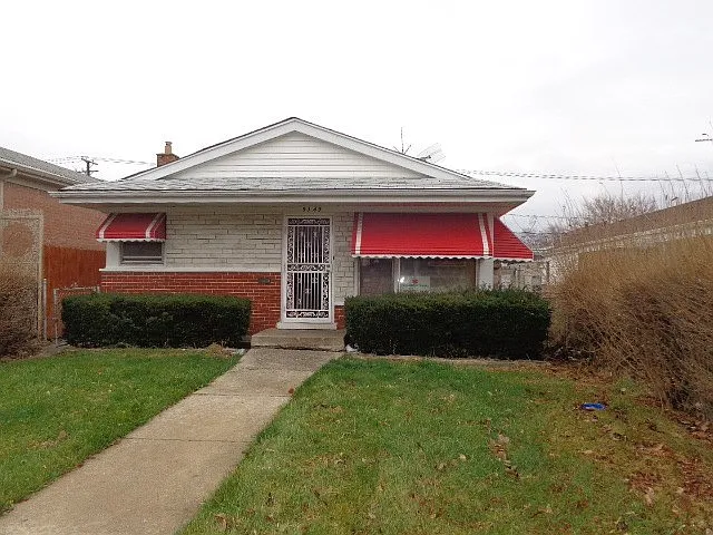 9349 S Green St photo 1