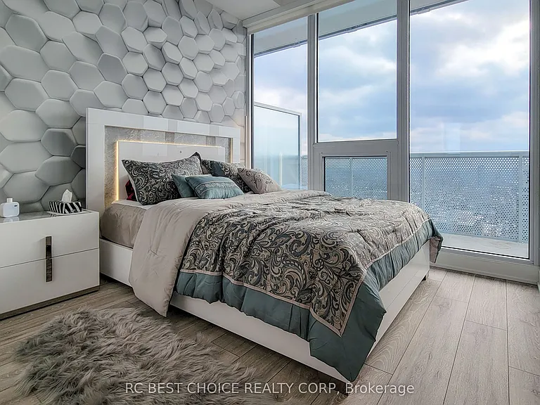 15 Holmes Ave #3012 — Photo 7