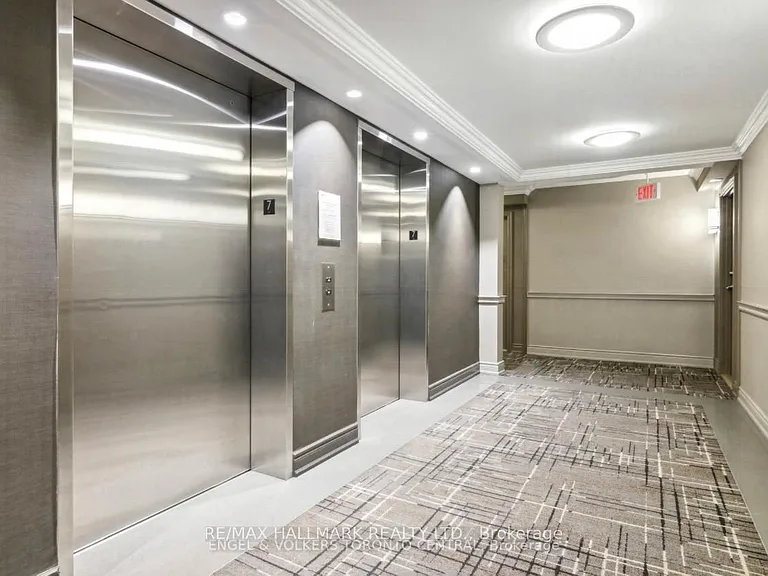 19 Barberry Pl #416 — Photo 20
