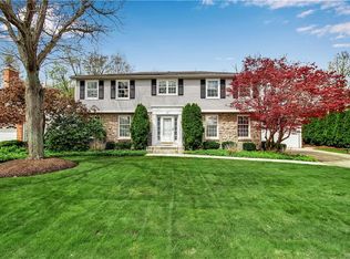 121 Chaumont Dr, Buffalo, NY 14221