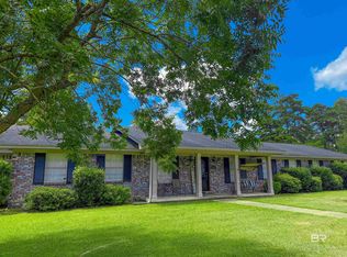 2103 Wildwood Dr, Brewton, AL 36426