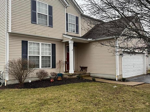 2nd image of 4427 Landmark Rd