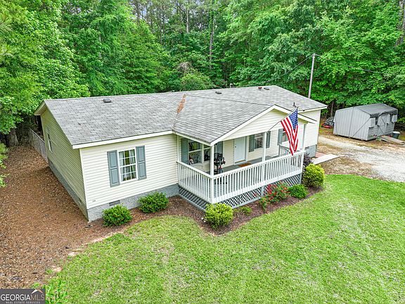 3rd image of 193 Deerfield Rd