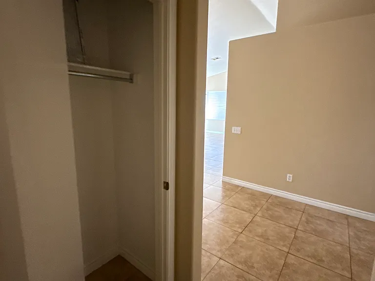 Dusty Cowboy Cir — Photo 25