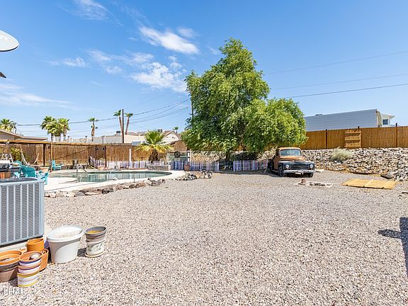 5th image of 2845 Hidden Valley Ln