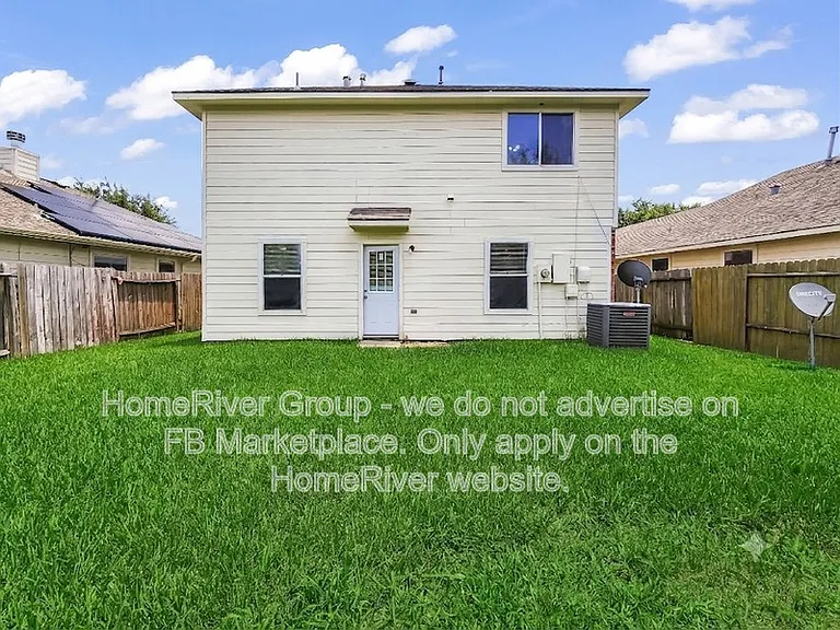 14007 Marners Ct — Photo 23