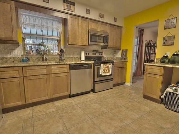 4th image of 8106 Portsmouth Ct