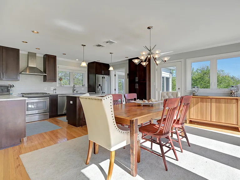 10 Upper Firestone Rd — Photo 7