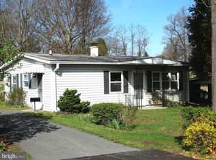 75 5th Ave, Fayetteville, PA 17222