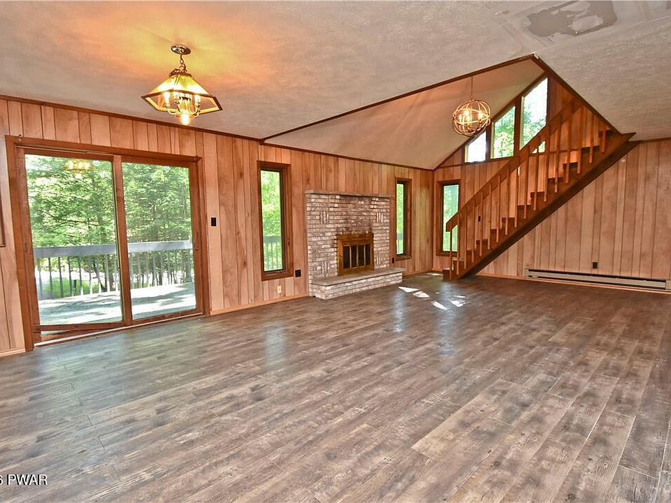 2nd image of 148 Manchester Dr