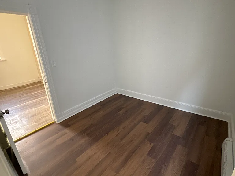 86-88 N 6th St #2 — Photo 10