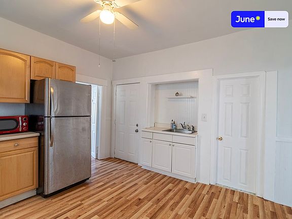 2nd image of 357 Windsor St #A