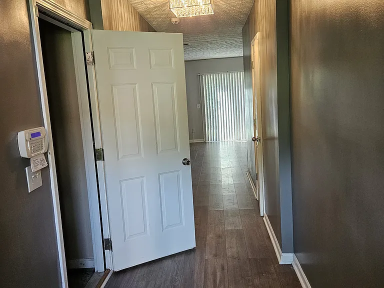 6091 Brookechase Ln — Photo 10