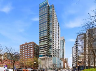611 S Wells St APT 1110, Chicago, IL 60607