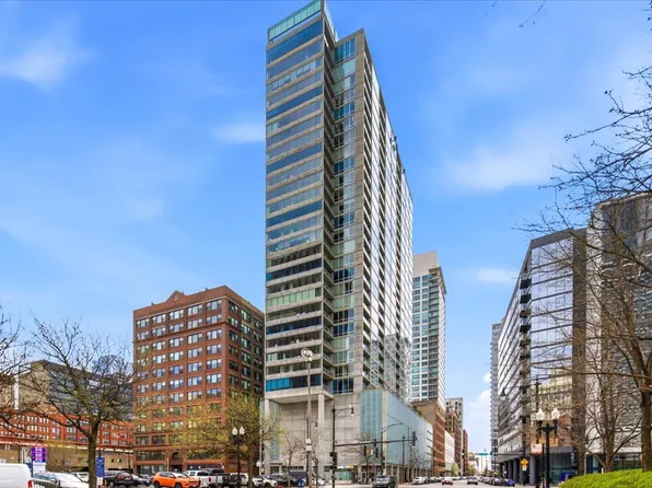 611 S Wells St APT 1110, Chicago, IL 60607
