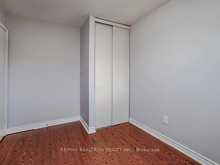 28 Rexdale Blvd #16 — Photo 9