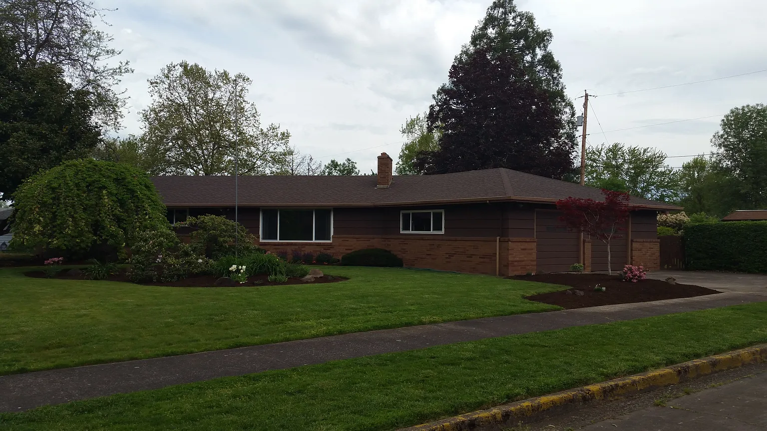 2595 Tyler St photo 1