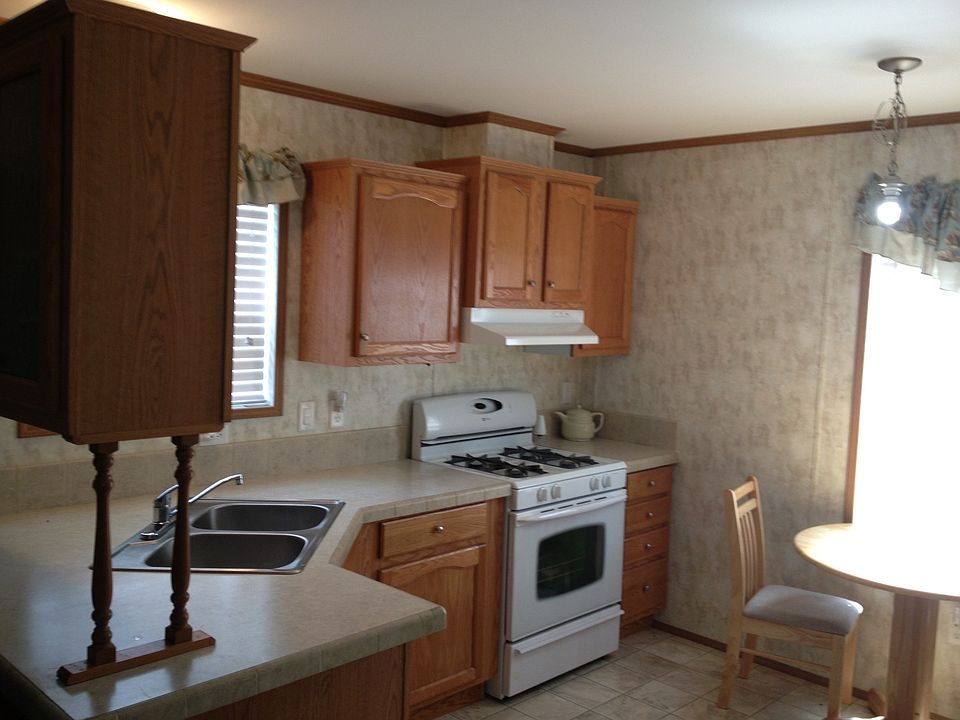1st image of 644 Newport Dr