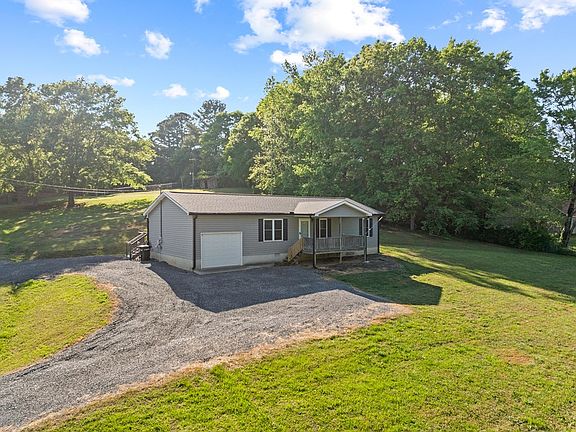3rd image of 1403 Ninety Seven Springs Rd NE