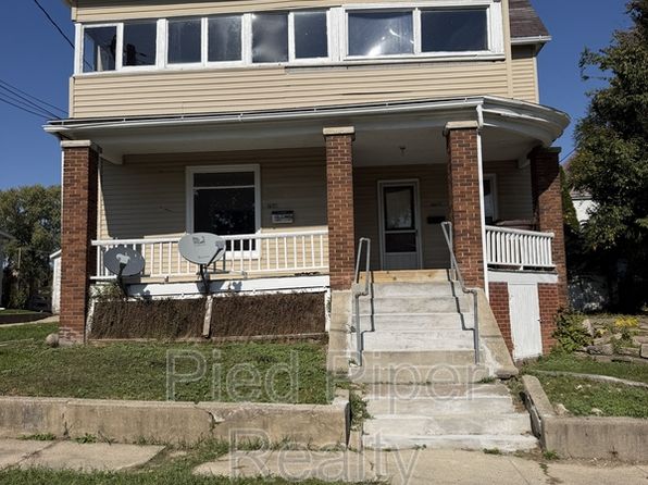 760 W Pleasant St