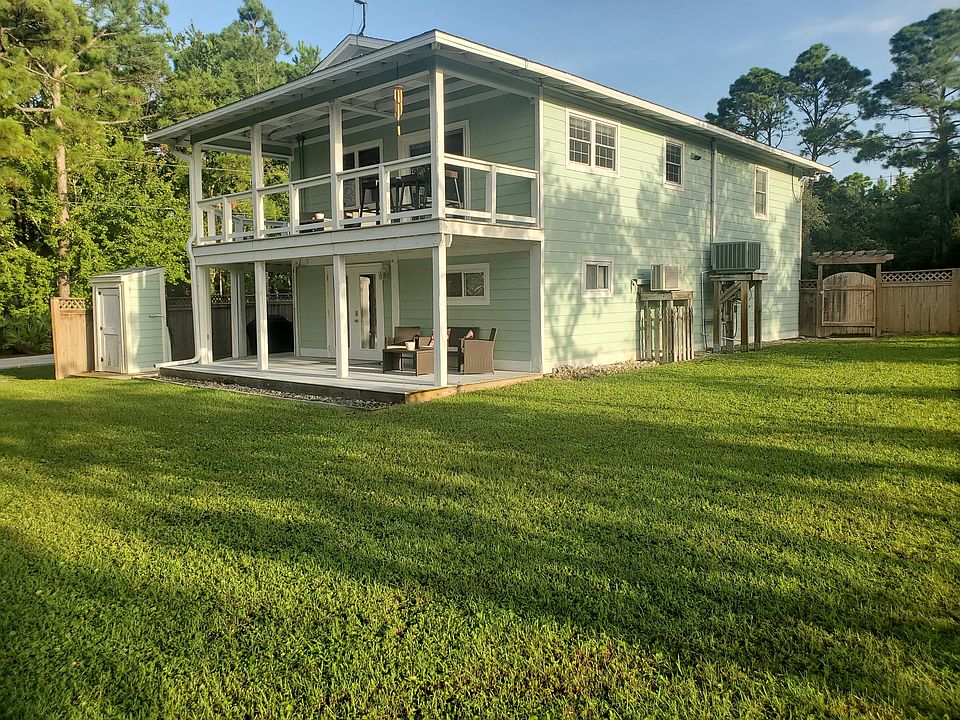 1st image of 725 Forest Shores Dr #A