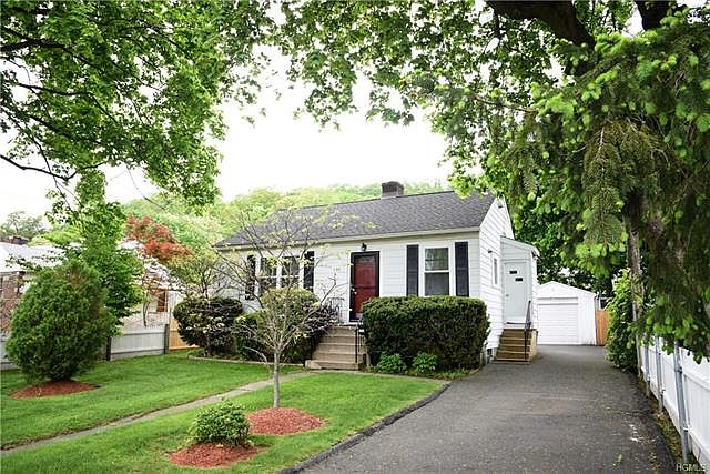1st image of 130 Pleasant Ave