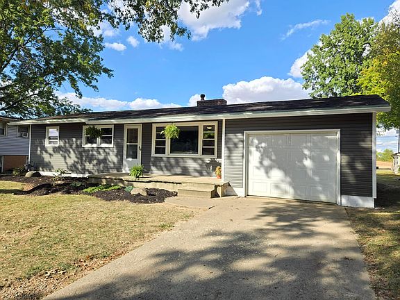 3rd image of 770 Timberlane Dr
