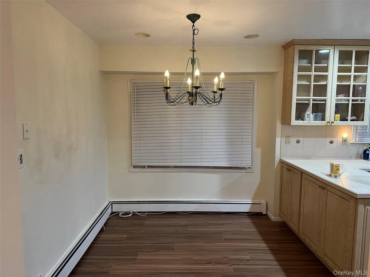 4 bed, 2.5 bath, 1986 sqft, $5,800 — Photo 4
