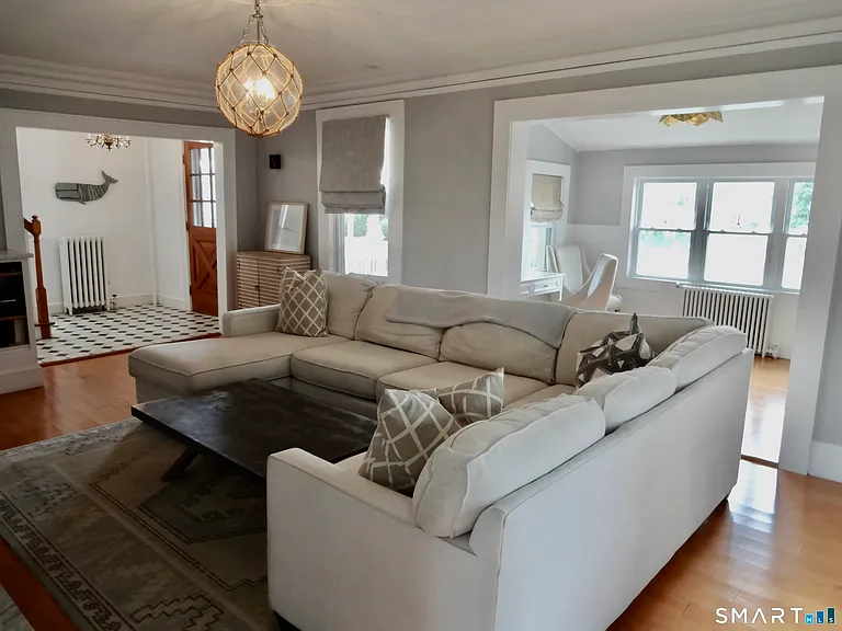 84 Sherman Ct — Photo 8